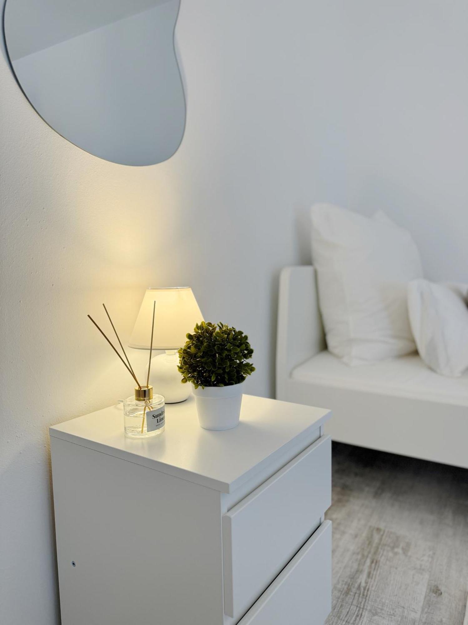90M2 I Central I Netflix I Wifi I Free Parking I Lia Apartments Хановер Екстериор снимка